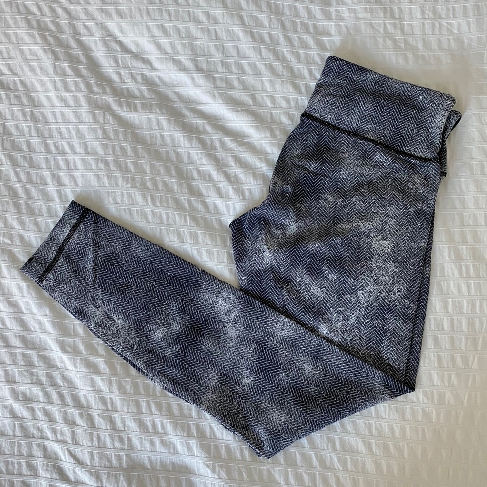 Lululemon inspire tight 7/8 size 8